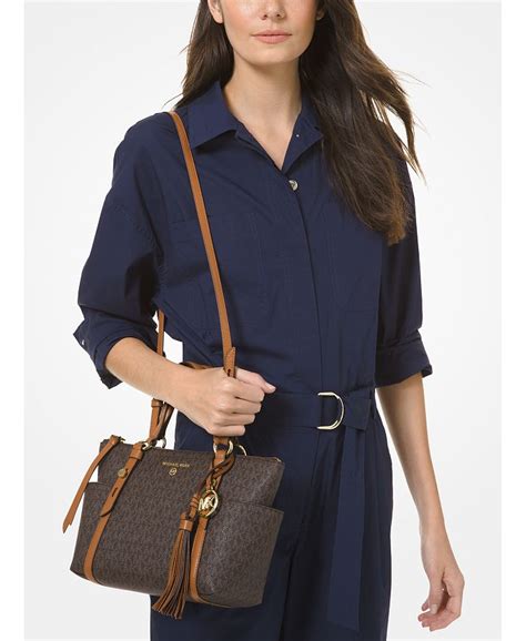 Michael Kors sullivan top zip